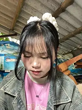 Snapshot of AdamLazis chatting on 03-03-26, 10:00 AdamLazis online show from 03-03-26, 10:00