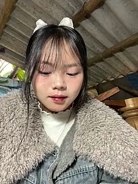 Snapshot of AdamLazis chatting on 02-06-26, 01:12 AdamLazis online show from 02-06-26, 01:12