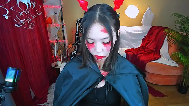 SoulHarmoonyy online show from 10-31-25, 05:09