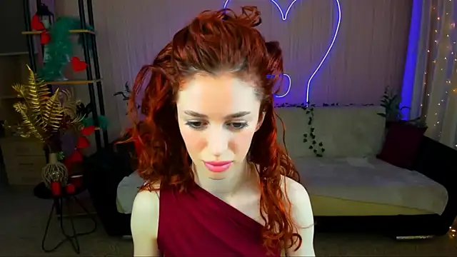 ChristinaConteeree online show from 05-21-26, 04:26