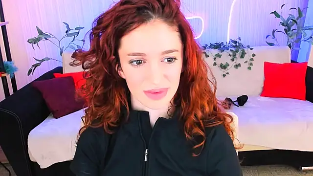 ChristinaConteeree online show from 05-31-26, 06:09