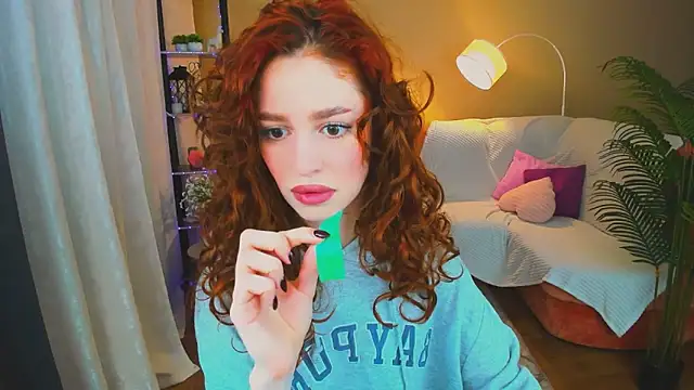 ChristinaConteeree online show from 11-17-25, 07:18