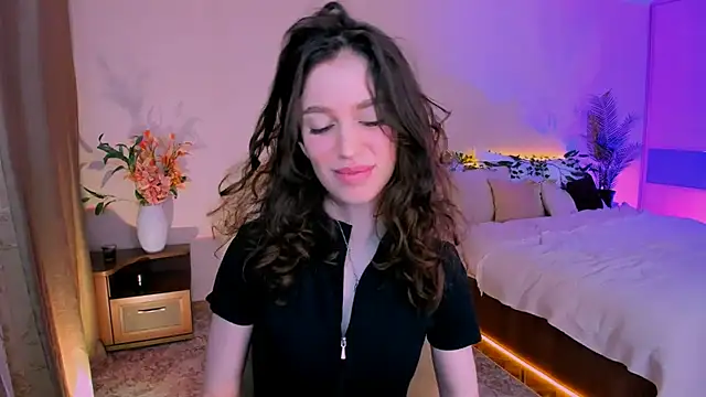 ChristinaConteeree online show from 09-26-25, 07:32