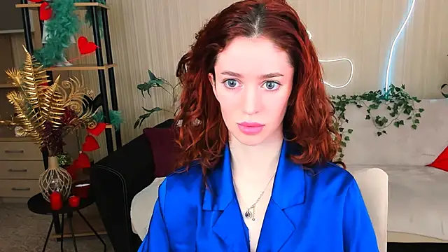 ChristinaConteeree online show from 05-30-26, 07:19