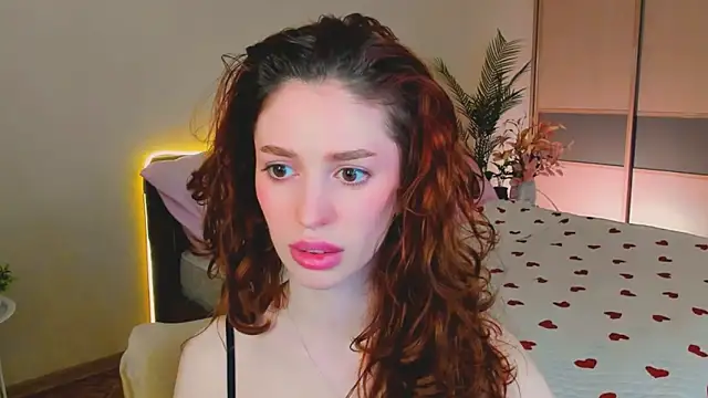 ChristinaConteeree online show from 04-23-26, 01:24