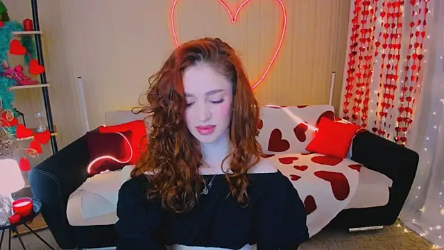 ChristinaConteeree online show from 02-10-26, 06:29