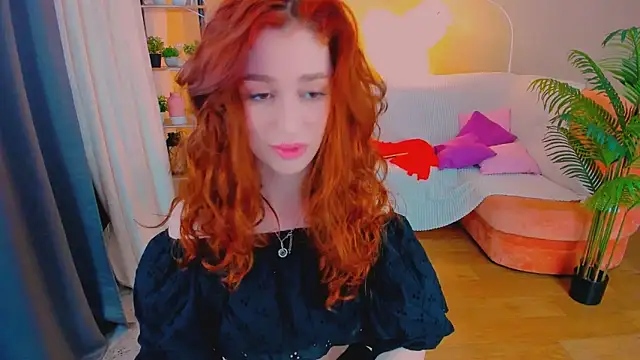 ChristinaConteeree online show from 11-09-25, 12:09