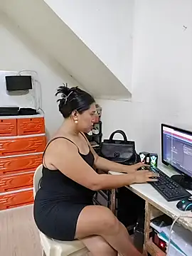 Romantic Sabrina online show from 11-16-25, 03:22