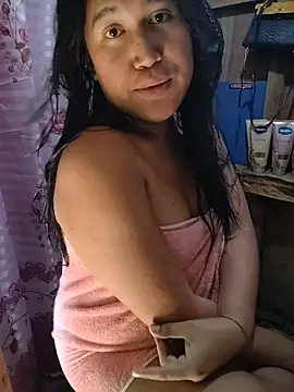 Snapshot of Romantic_Sabrina chatting on 07-18-26, 01:25 Romantic Sabrina online show from 07-18-26, 01:25