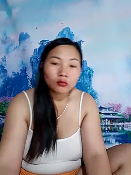 Snapshot of Love-Ly99 chatting on 10-15-25, 11:13 Love-Ly99 online show from 10-15-25, 11:13