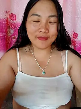 Snapshot of Love-Ly99 chatting on 09-21-25, 08:52 Love-Ly99 online show from 09-21-25, 08:52