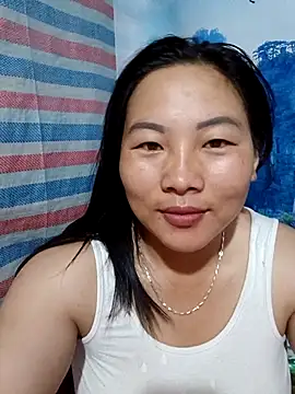 Snapshot of Love-Ly99 chatting on 09-19-25, 10:58 Love-Ly99 online show from 09-19-25, 10:58