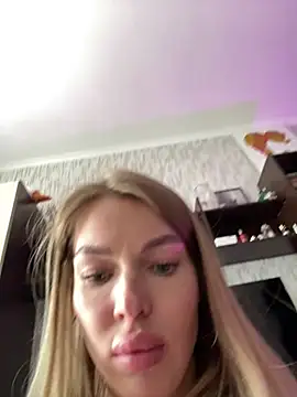 miss veroNika online show from 06-05-26, 06:52