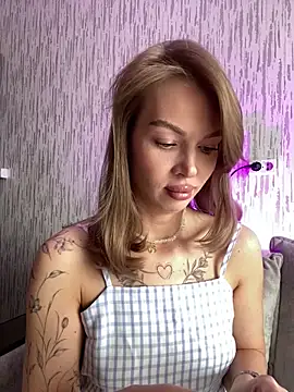miss veroNika online show from 04-30-26, 05:03