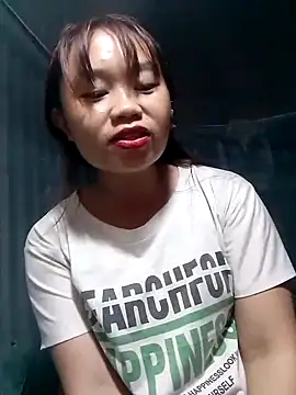 Snapshot of PhayPhay123 chatting on 10-05-25, 01:02 PhayPhay123 online show from 10-05-25, 01:02