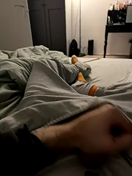 Frankieyyy1 online show from 12-22-25, 08:42