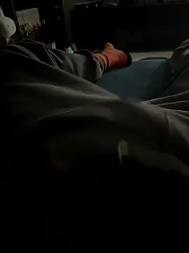 Frankieyyy1 online show from 01-09-26, 10:28