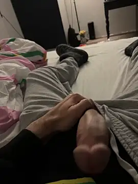 Frankieyyy1 online show from 12-16-25, 05:28