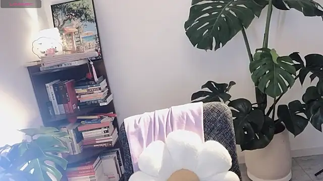 Emmaq996 online show from 02-10-26, 01:48