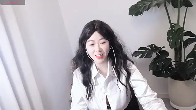 Emmaq996 online show from 01-19-26, 03:54