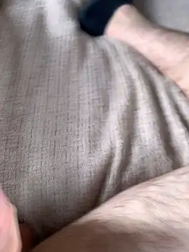 Snapshot of BigL2030 chatting on 10-28-25, 10:36 BigL2030 online show from 10-28-25, 10:36