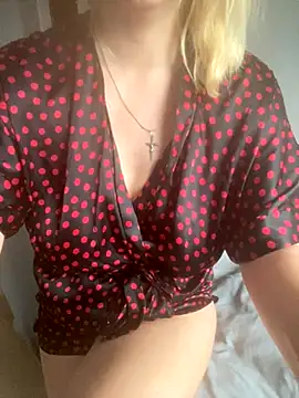 Xyligana33 online show from 11-09-25, 09:57