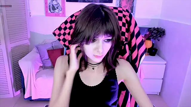 CrystallBloom online show from 10-09-25, 01:28