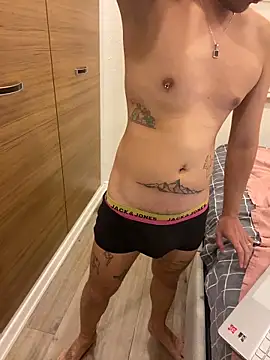 darkdecide online show from 10-31-25, 06:37