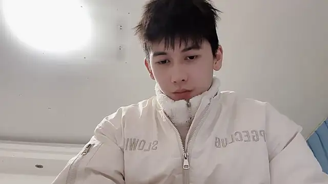 xiaojie2563 online show from 02-02-26, 05:56