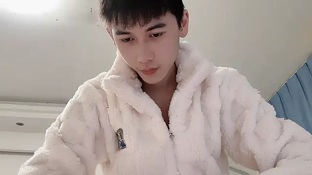 xiaojie2563 online show from 12-17-25, 01:27