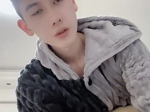 xiaojie2563 online show from 11-21-25, 10:25