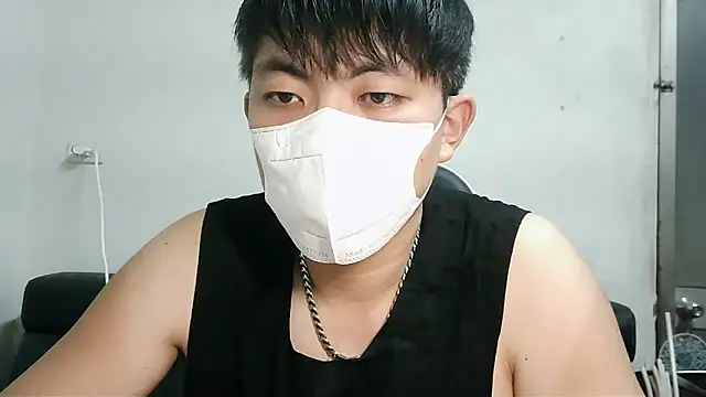 bigbb101011 online show from 10-13-25, 02:40