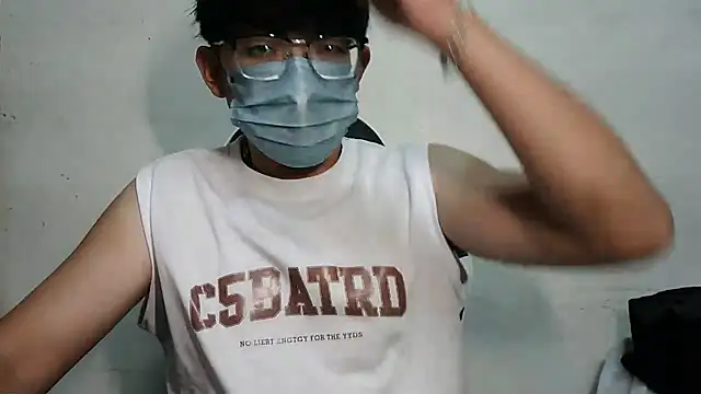 bigbb101011 online show from 09-21-25, 02:22