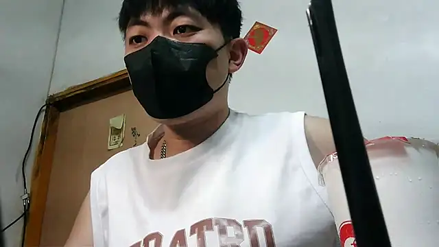 bigbb101011 online show from 10-03-25, 01:45