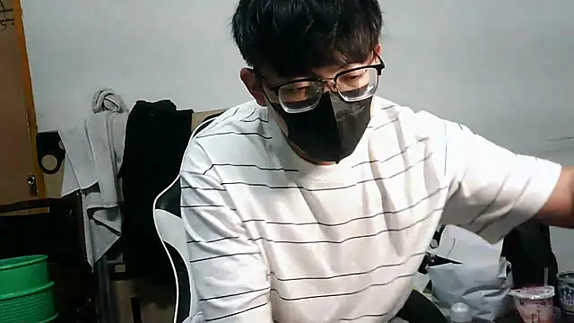 bigbb101011 online show from 09-14-25, 01:33