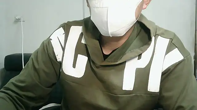 bigbb101011 online show from 11-28-25, 02:28