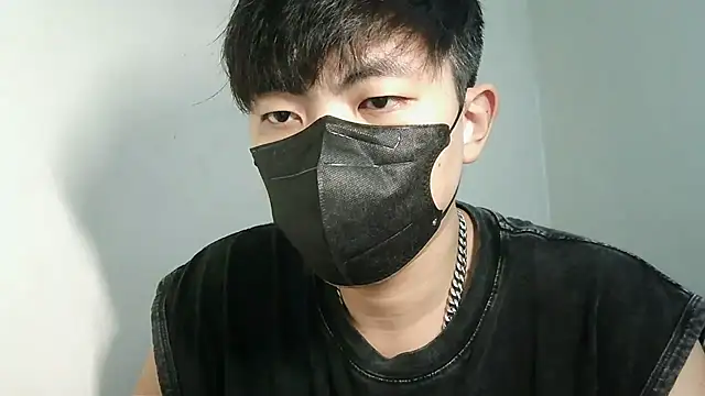 bigbb101011 online show from 09-10-25, 01:21