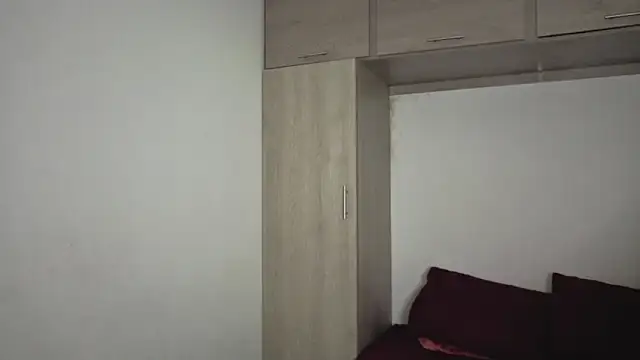 Candela    online show from 04-16-26, 02:12