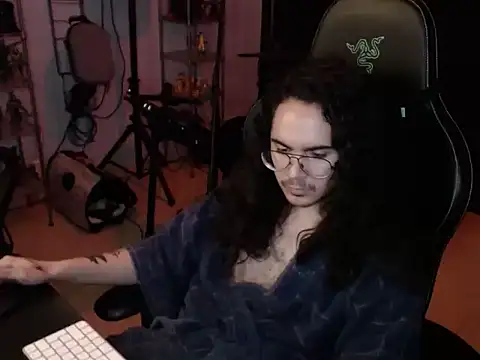 dorrey21 online show from 04-13-26, 03:27