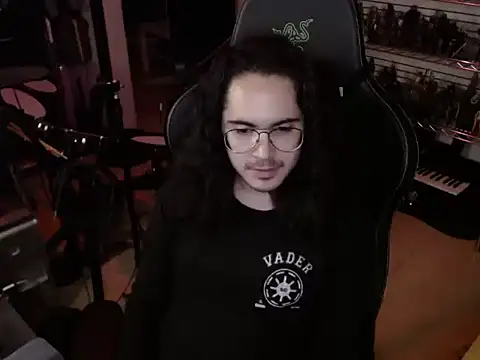 Snapshot of dorrey21 chatting on 11-07-25, 03:22 dorrey21 online show from 11-07-25, 03:22