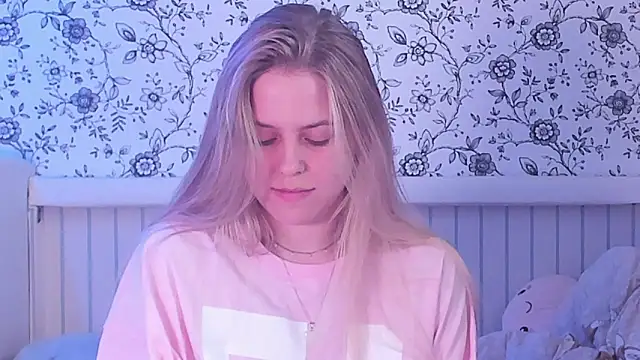 AngelAnty online show from 06-01-26, 01:22