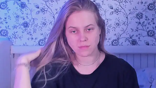 AngelAnty online show from 05-18-26, 03:06