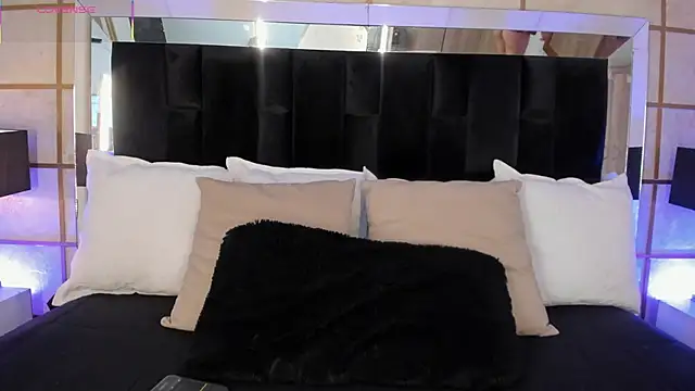 GretaVelvet online show from 10-12-25, 06:42