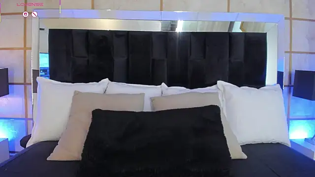 GretaVelvet online show from 09-14-25, 08:42