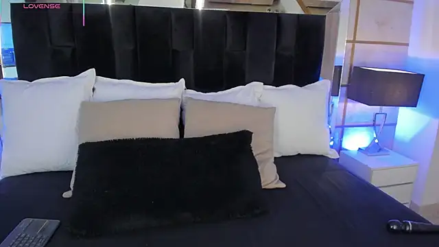 GretaVelvet online show from 10-07-25, 07:26