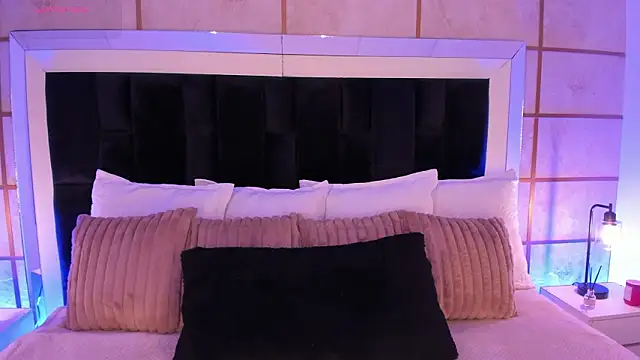 GretaVelvet online show from 01-31-26, 07:45