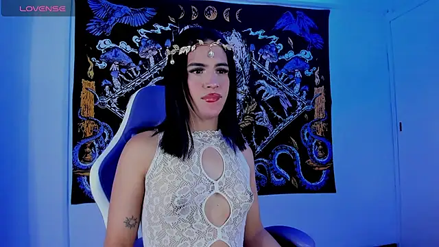 Snapshot of Mafer_Osorio chatting on 10-10-25, 03:07 Mafer Osorio online show from 10-10-25, 03:07
