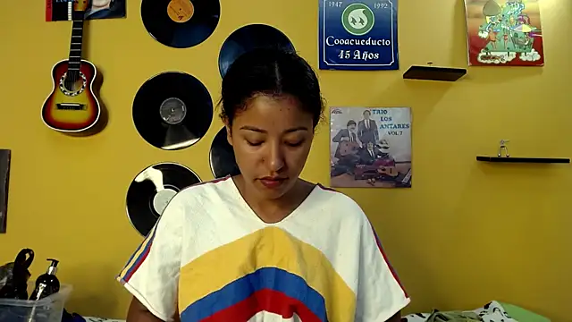 meisevil77 online show from 02-26-26, 02:44