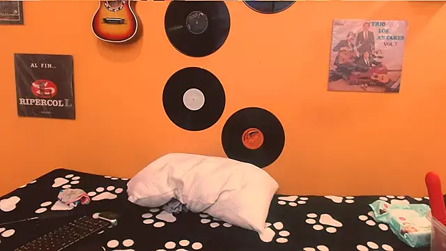 meisevil77 online show from 11-23-25, 03:05