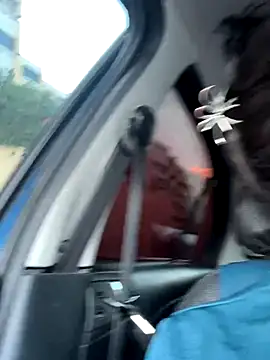 lynn9000 online show from 10-29-25, 07:57